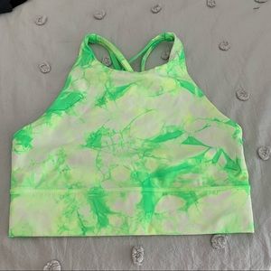 Lululemon sports bra